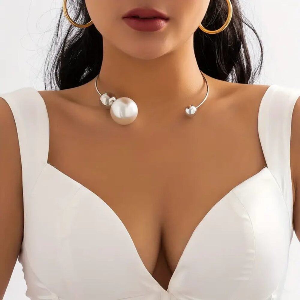 Asymmetrical Geometric Beaded Cuff Collar Short Necklace Silver